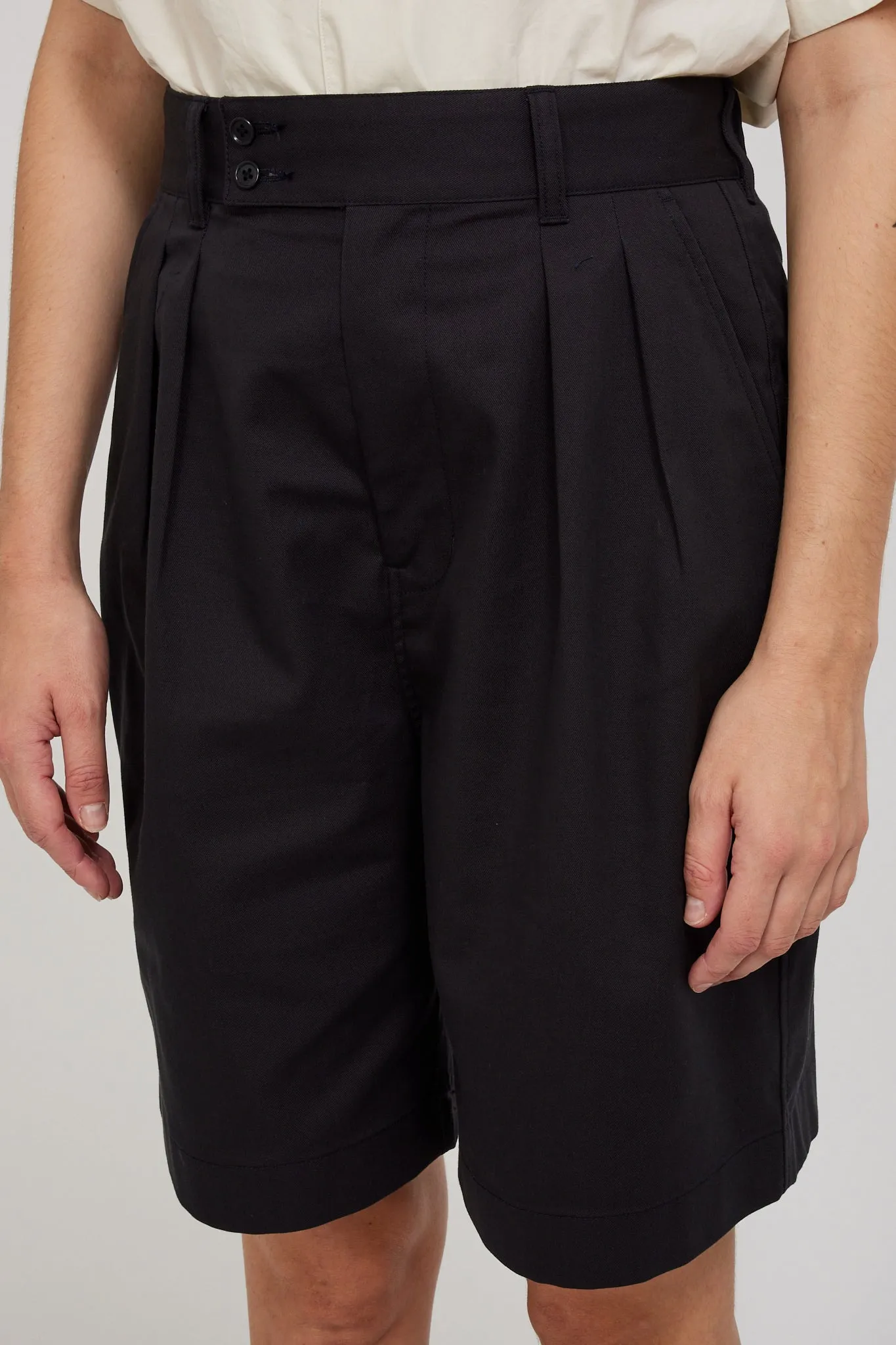 2 Tuck Shorts Black