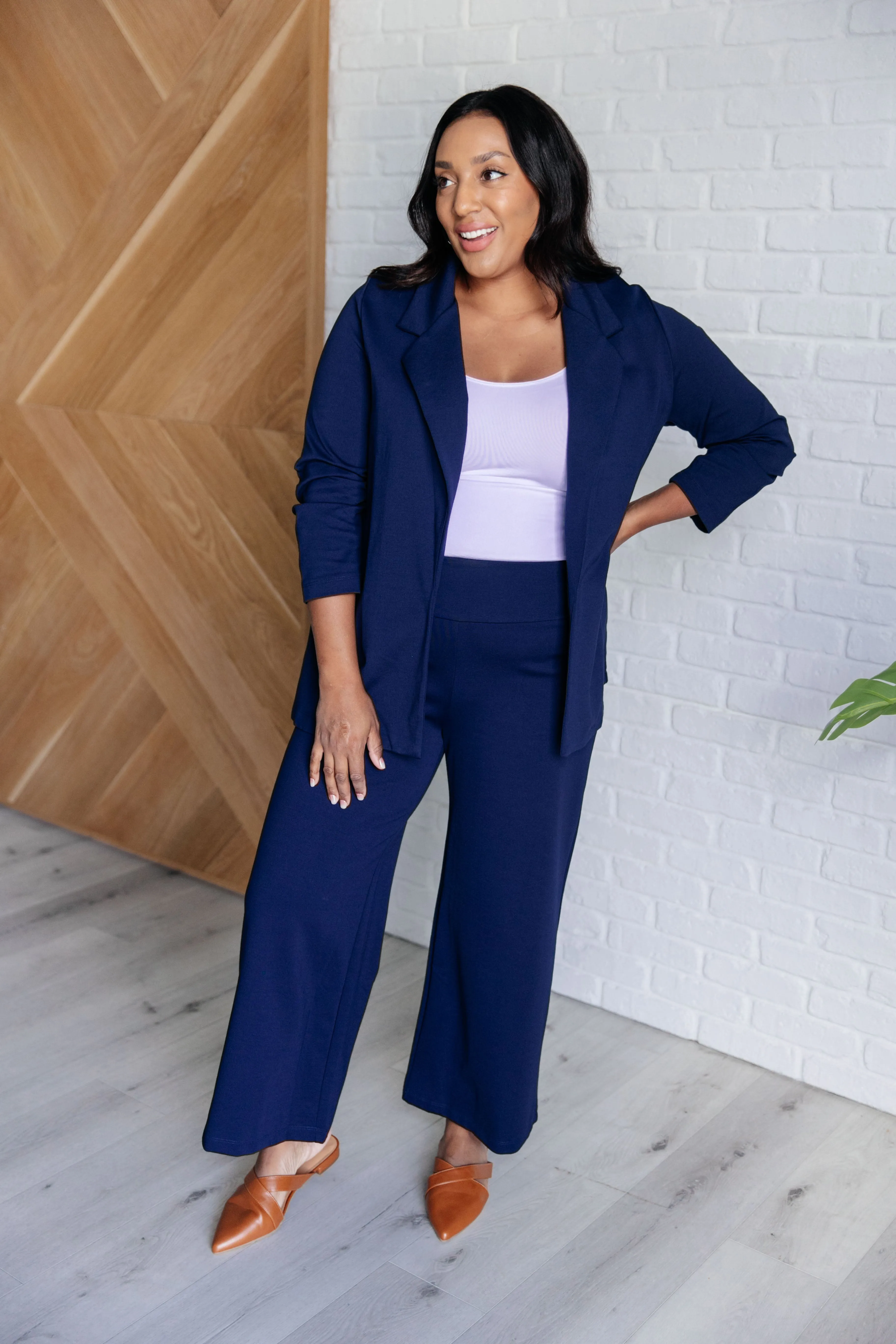 Dear Scarlett Magic Wide Leg Crop Pants in Navy