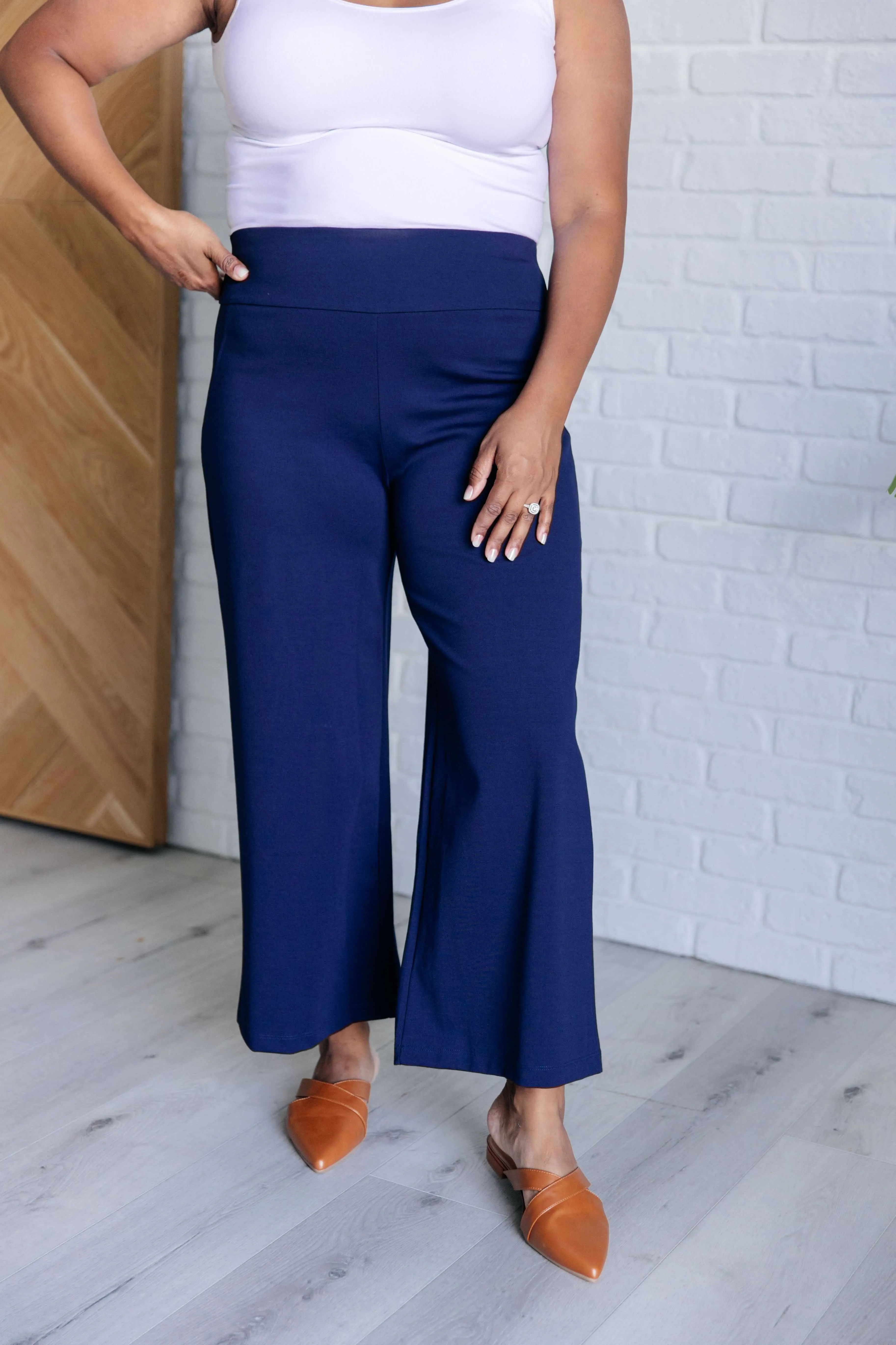 Dear Scarlett Magic Wide Leg Crop Pants in Navy