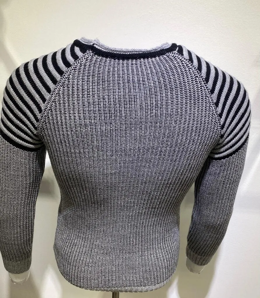 DIOZA FITTED SWEATER