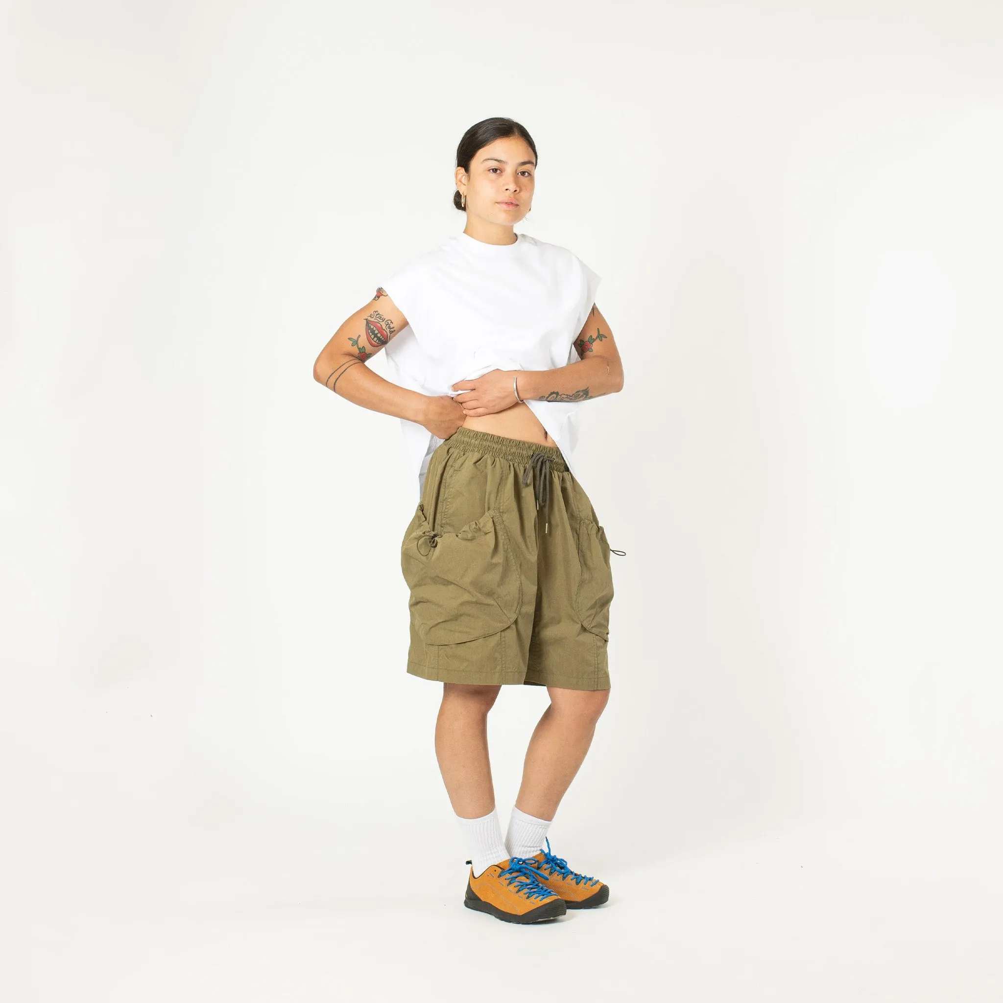 Estudio Niksen Bungee Cargo Shorts (Khaki)