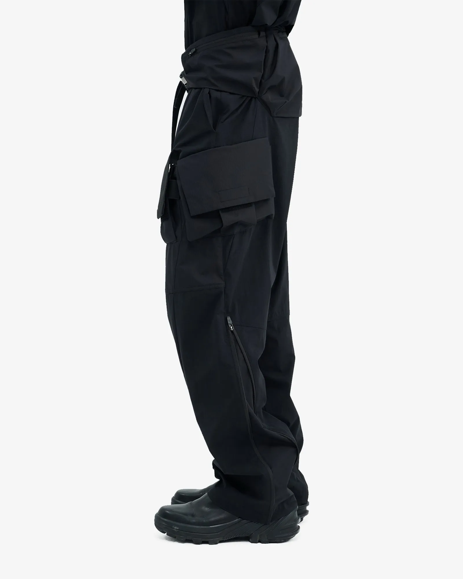 Multi Pocket Tech Water Repellent Cargo Pants