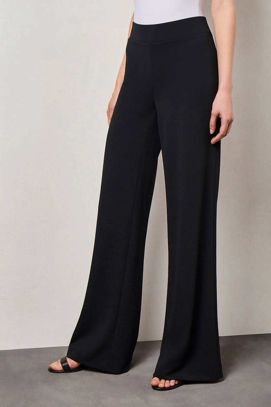 Plus Size Stretch Deco Crepe Wide-Leg Pants