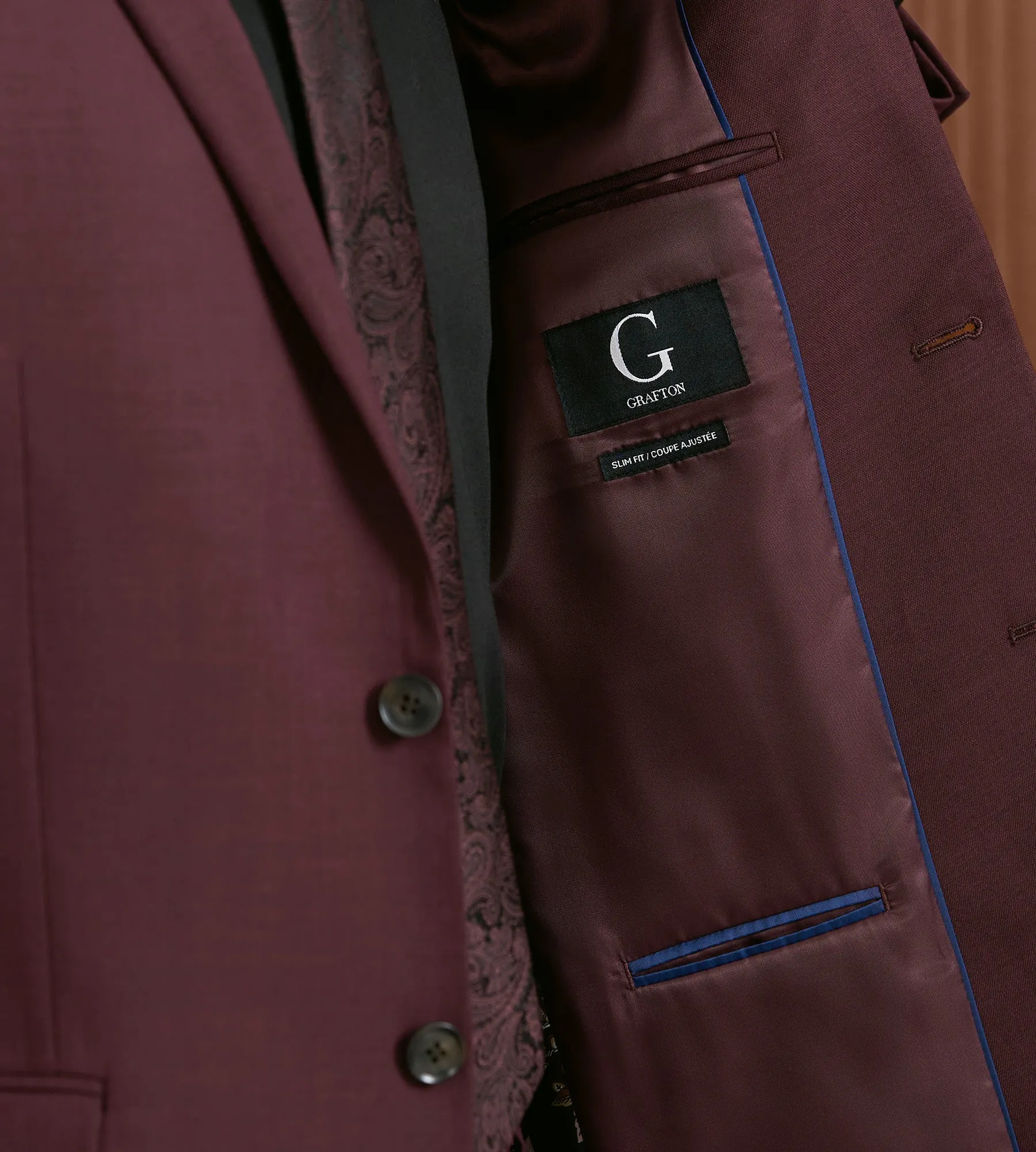 Slim Fit Burgundy Solid Suit