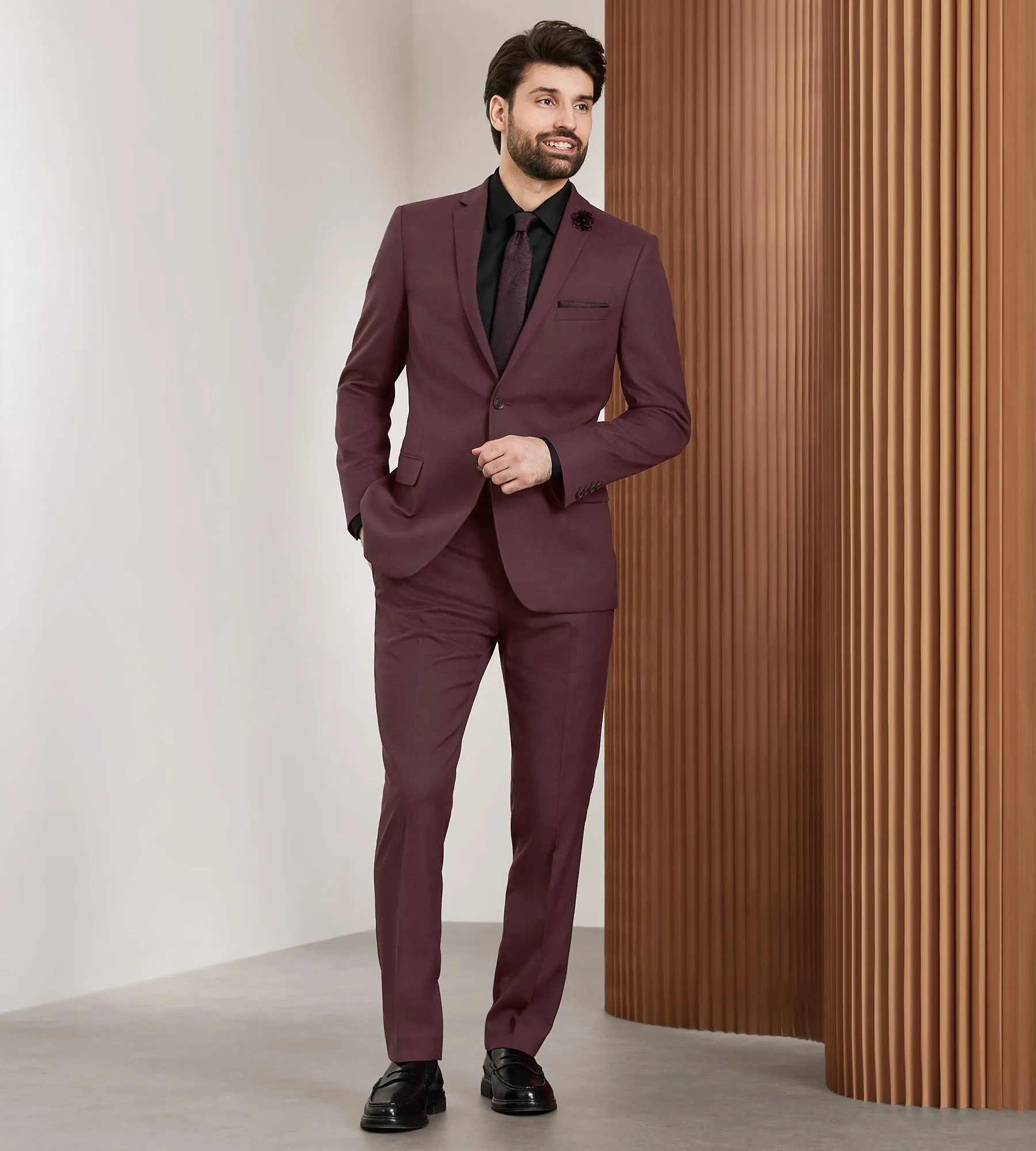 Slim Fit Burgundy Solid Suit